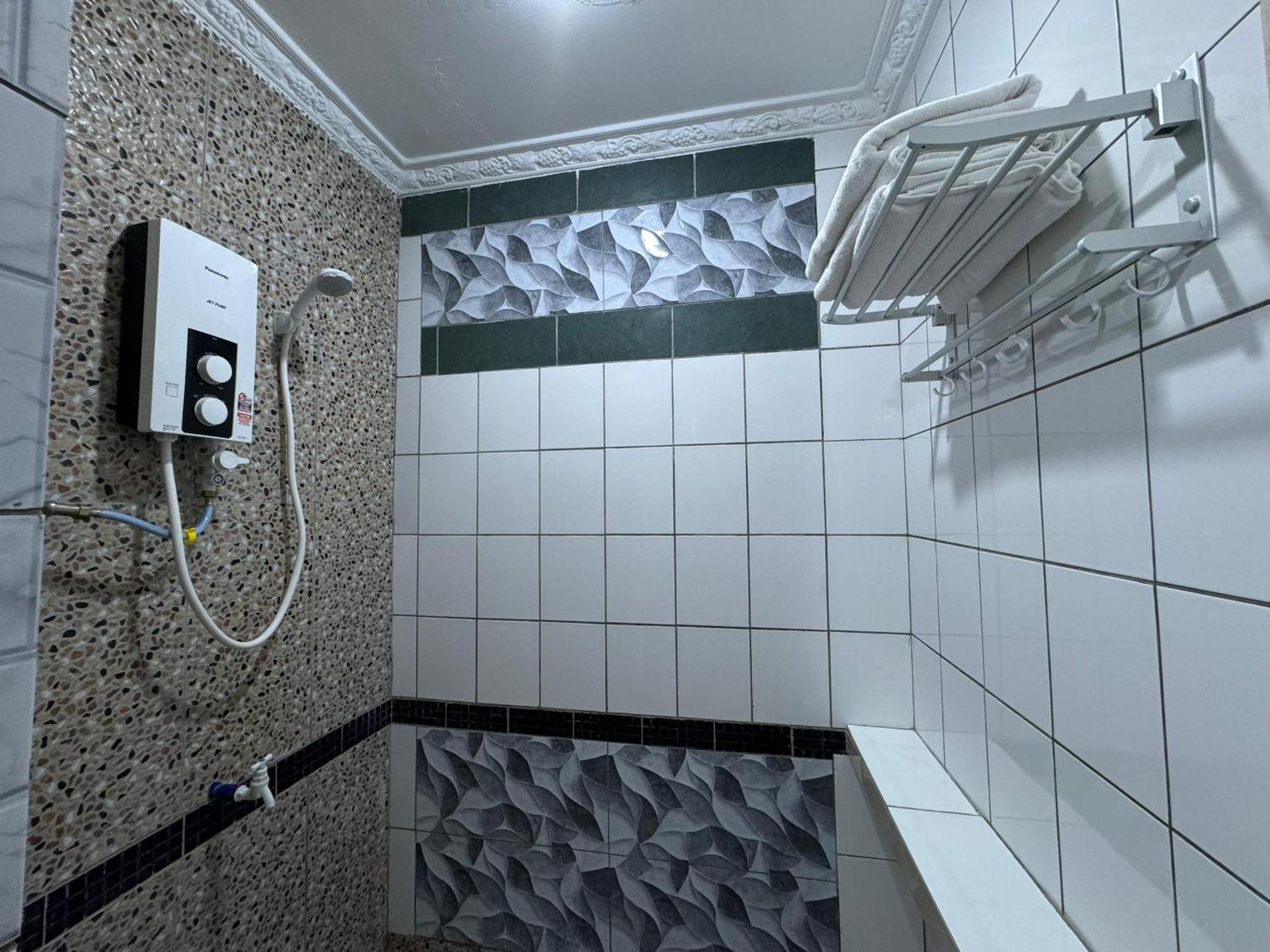 Myoldhouse Apartman Lahad Datu Kültér fotó